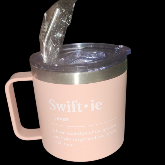 Other - 💕Taylor Swift 14oz Coffee Mug. "SWIFTIE" New Without Box. NEVER USED! 💘